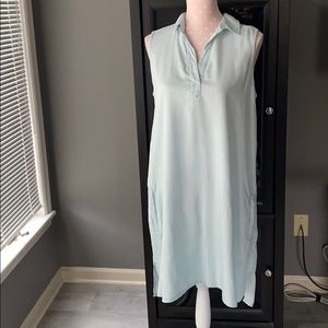 Lightweight soft denim dress.